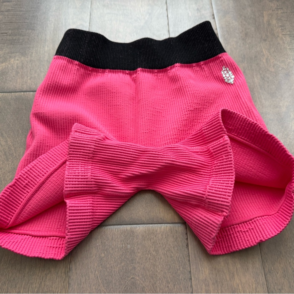 NWOT Free People Movement Happiness Runs Prajna Shorts - Picture 8 of 10